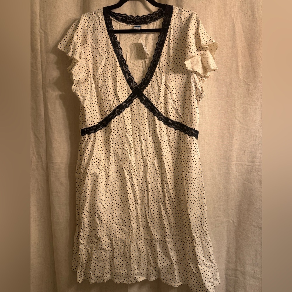 Old Navy Cream and Black Polka Dot Midi Dress